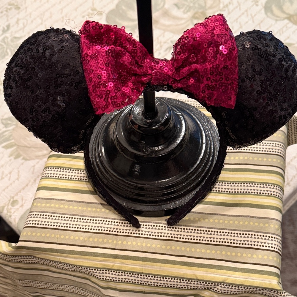 Sequin Black‎ and Pink Bow Headband